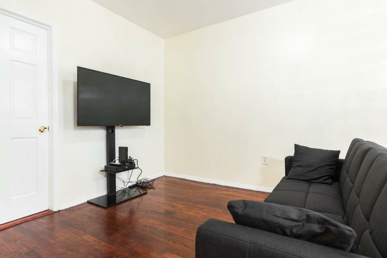Brooklyn 3 Bedroom 1 Bathroom 8 Minutes To Subway 30 Minutes To Manhattan New York Exterior photo